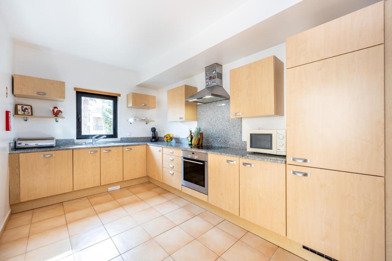 Praia Da Luz Monique Apartment Екстериор снимка